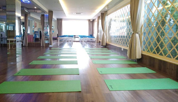 Gymaster - Trung Sơn