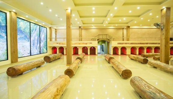 Golden Lotus Healing Spa Land - Phạm Ngọc Thạch