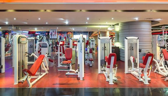 California Fitness & Yoga - Hùng Vương Plaza