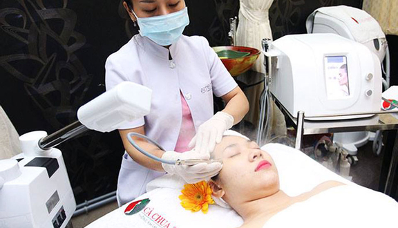 Cà Chua Trắng Clinic