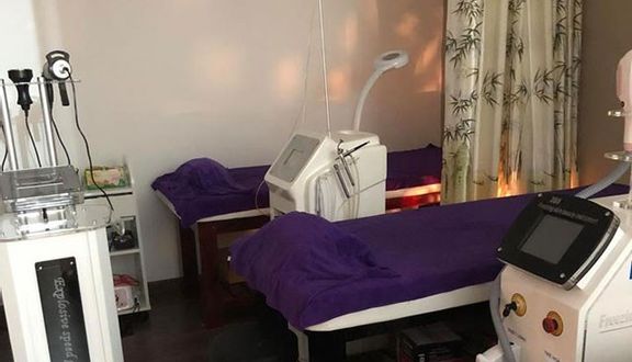Liệu trình cấy hồng sâm đỏ sản sinh collagen giúp căng bóng da