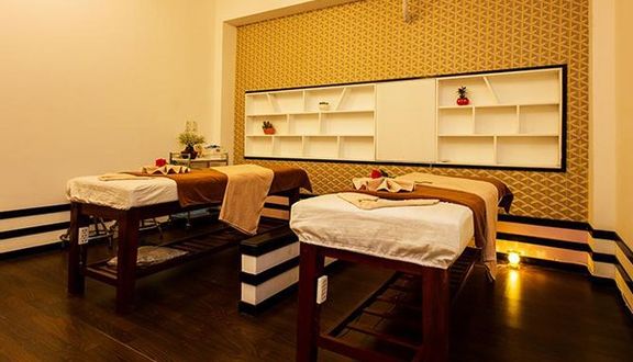 Điều trị mụn xóa thâm máy ánh sáng sinh học