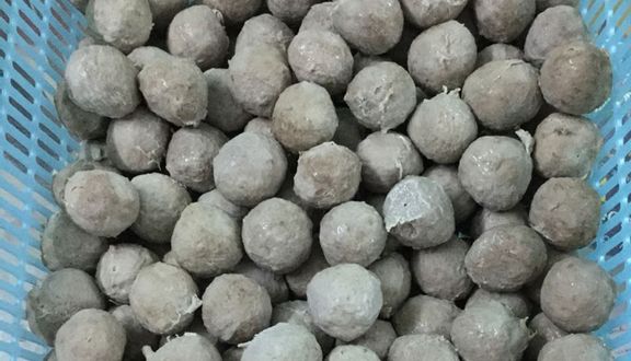 Sạp Thịt Bò Chị Ngà - Chợ Tôn Thất Đạm