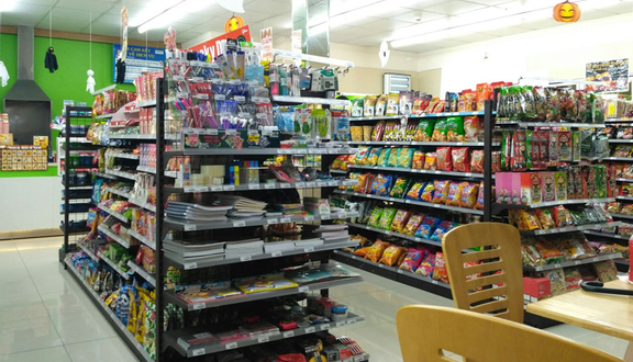 FamilyMart - 750 Hương Lộ 2
