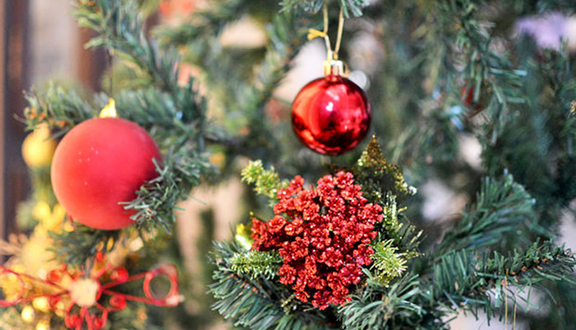 Christmas Market - Tôn Đức Thắng