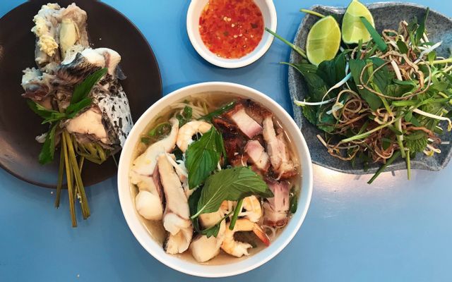 Dzu Quán - Bánh Canh Cua & Cua Cà Mau