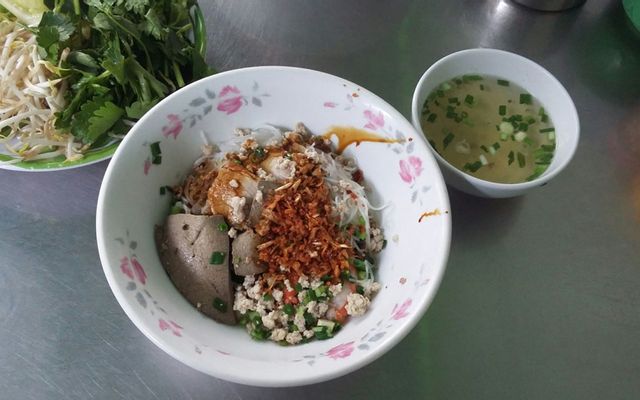 Duy Quán - Hủ Tiếu Nam Vang