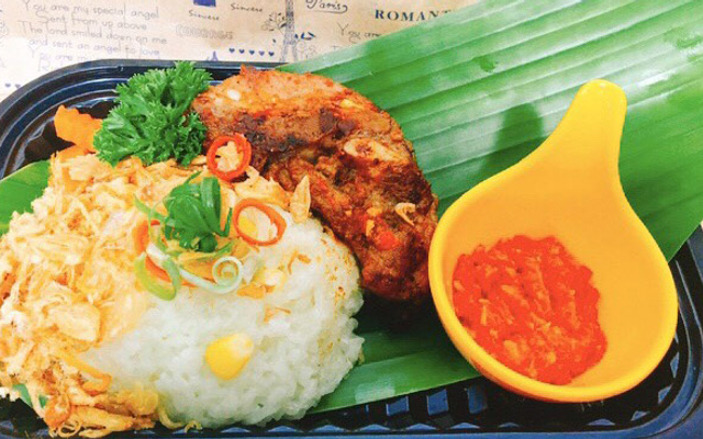 Dừa - Juice & Food - Đình Phong Phú