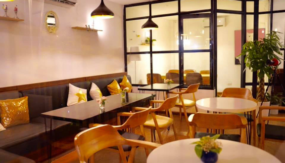 Toasty - Restaurant & Cafe