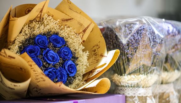 Bó hoa hồng sáp 400k (màu ngẫu nhiên)
