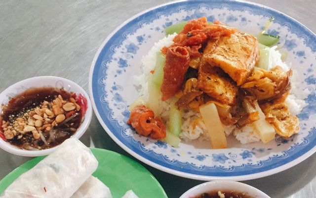 Đóa Sen Vàng - Quán Cơm Chay