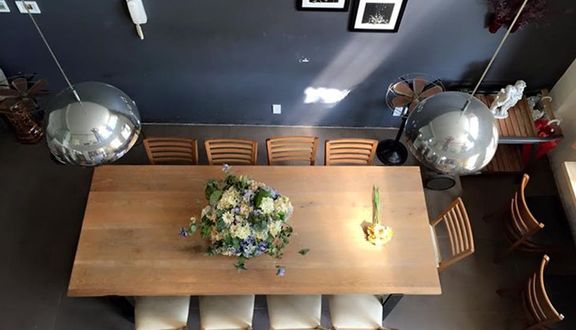 DK Coffee & Wedding Studio