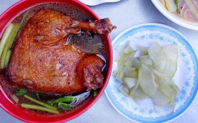 Dìn Ký - Mì Vịt Tiềm