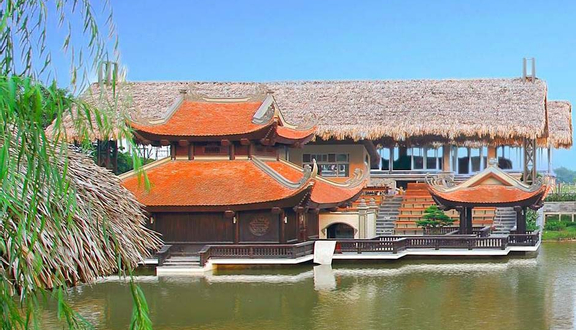 Nắng Sông Hồng - Làng Văn Hóa & Du Lịch