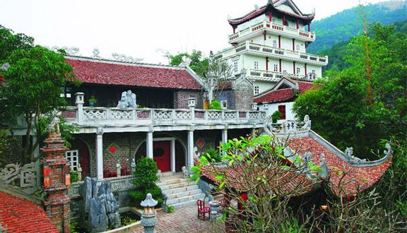 Việt Phủ Thành Chương