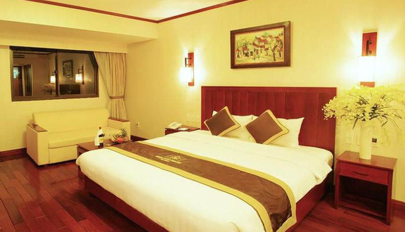 Quốc Hoa Hotel - Bát Đàn