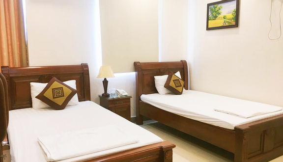 Phúc Quý Hotel