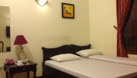 Phong Lan Hotel - Yết Kiêu