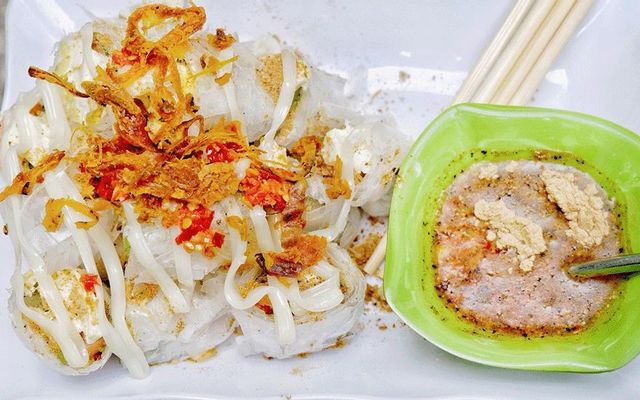 Chén chấm thêm