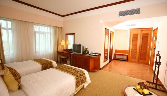 Nhị Long Hotel