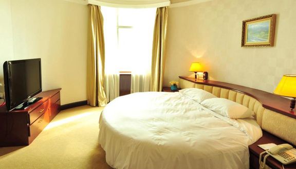 Lake Side Hotel - Ngọc Khánh