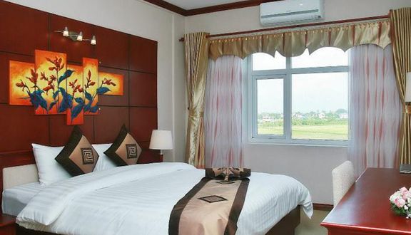 Hòa Nam Hotel