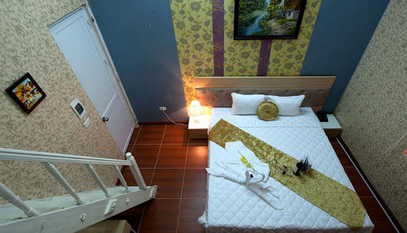 Golden Diamond Hotel
