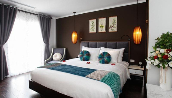 Essence Hotel - Gia Ngư