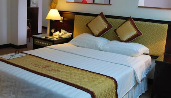 Capital Garden Hotel - Hoàng Ngọc Phách