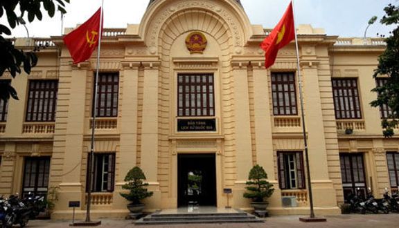 Bảo Tàng Lịch Sử Quốc Gia - Tông Đản