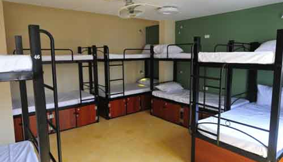 Backpackers Hostel - Mã Mây