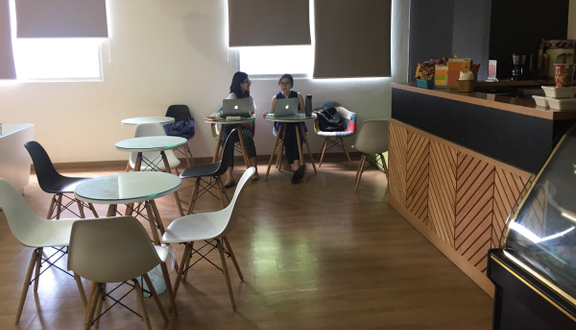 Summit Canteen