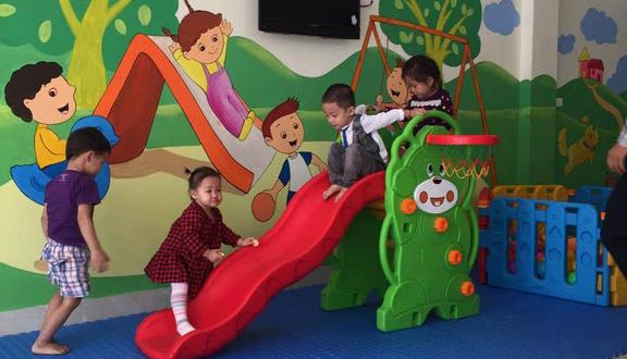 Mầm Non Anh Đào Montessori - KĐT Văn Phú