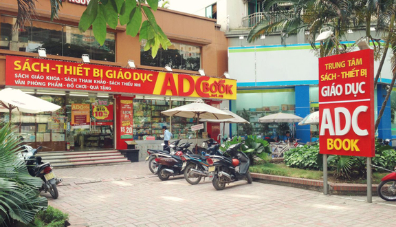 AdcBook - Hoàng Đạo Thúy