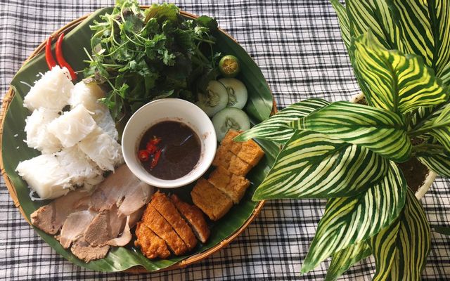 Yến - Bún Chả Hà Nội & Bún Đậu Mắm Tôm