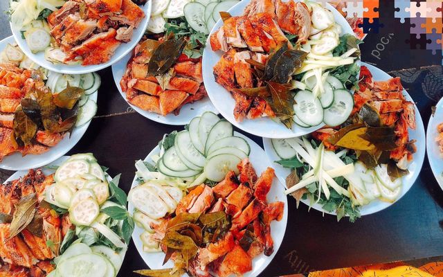 Vịt luộc (nguyên con)