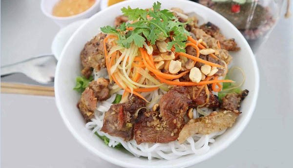 Bún mắm