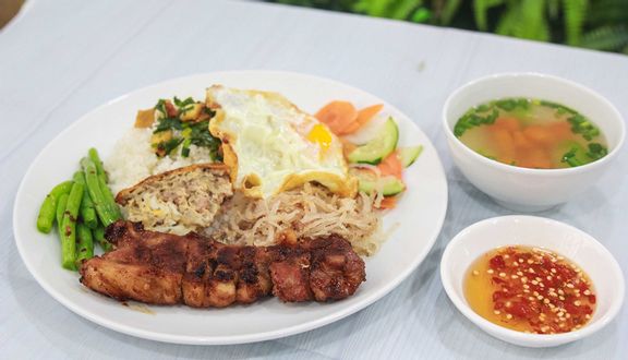 Trinh Sài Gòn - Cơm Tấm Sườn Cây