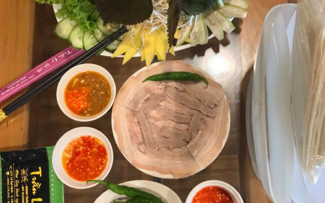 Nước khoáng lạt