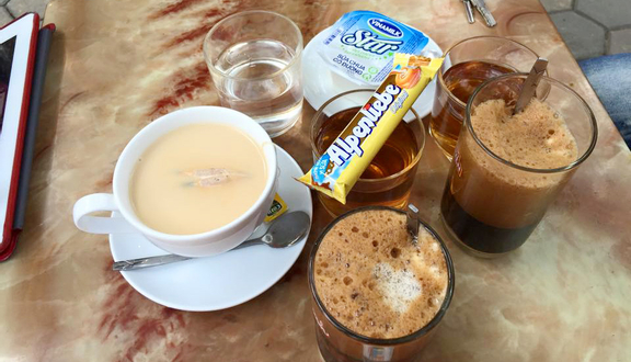 Tít Cafe - Quán Thánh