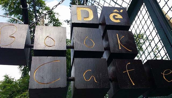 Dế Book Cafe - Nguyễn Thị Huỳnh
