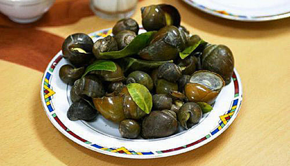 Thủy Nga - Ốc & Bún Thịt Nướng