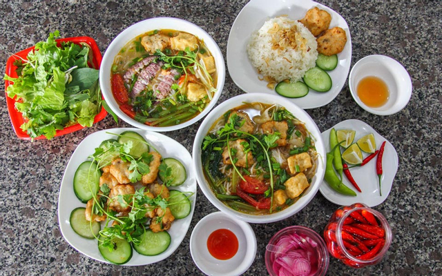 Bề bề và chả mực thêm