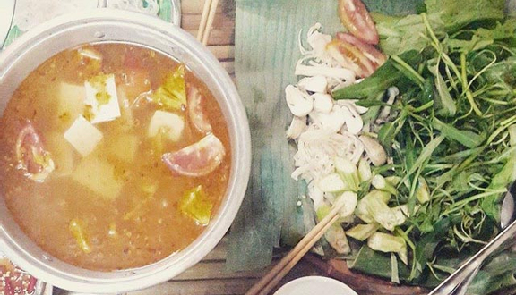 Quán Tre - Bún Đậu Mắm Tôm & Lẩu Tự Chọn