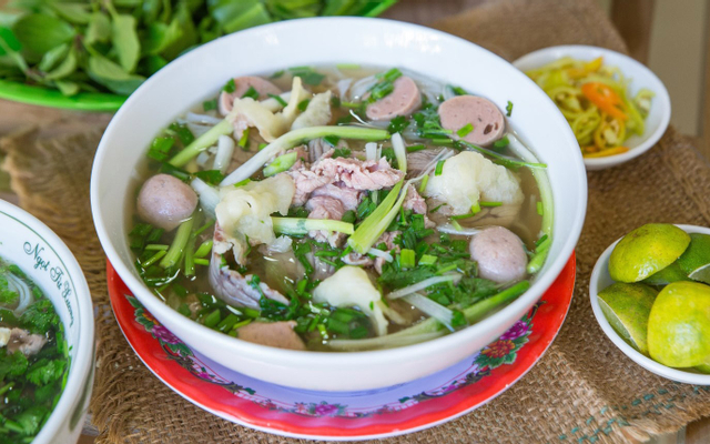 Quán Thanh - Phở Việt