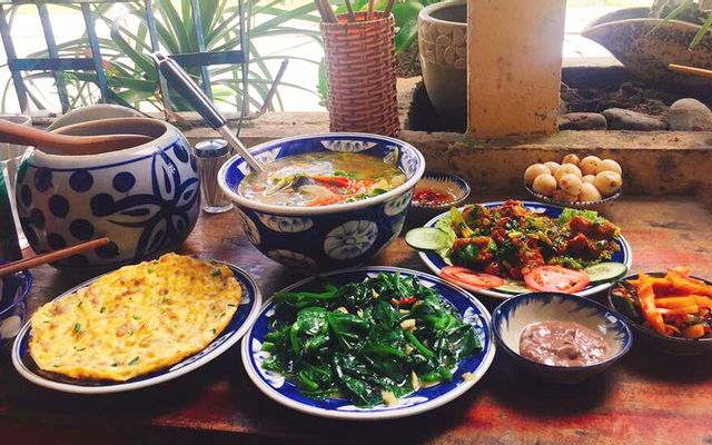 Thịt kho ruốc sả