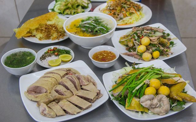 Cơm gà ta luộc