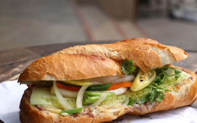 Phượng - Bún Thịt Nướng & Bánh Mì