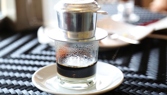 Phố Đông Cafe