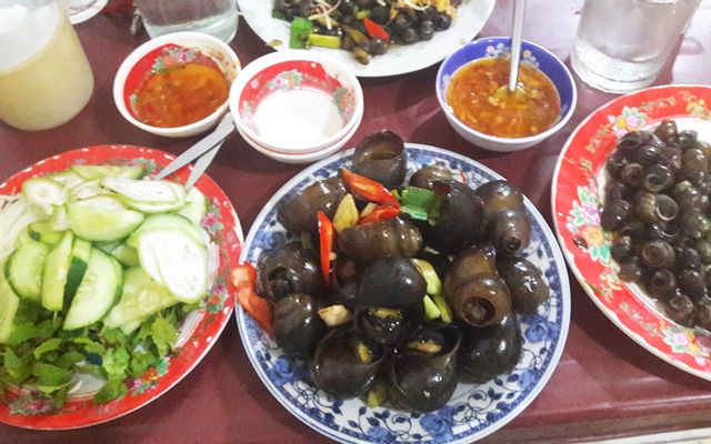 Ốc Hút Hạnh